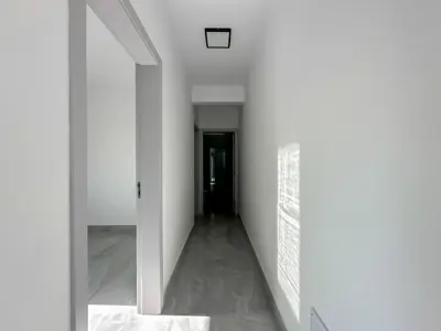 Apartamento - Amplo com 2 quartos (sendo 0 suite(s)) a 600,00 metros praia.