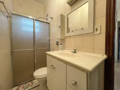 Casa - Térrea com 3 dormitórios (sendo 1 suite(s)) a 800,00 metros praia.