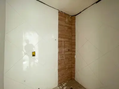 Apartamento - Alto com 2 dormitórios (sendo 1 suite(s)) a 0,00 metros praia.
