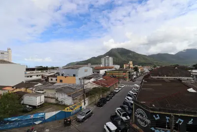 Apartamento - Alto com 1 quartos (sendo 0 suite(s)) a 0,00 metros praia.