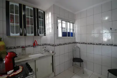 Apartamento - Alto com 1 quartos (sendo 0 suite(s)) a 0,00 metros praia.
