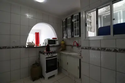 Apartamento - Alto com 1 quartos (sendo 0 suite(s)) a 0,00 metros praia.