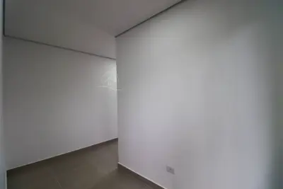 Casa - Térrea com 3 dormitórios (sendo 3 suite(s)) a 2000,00 metros praia.