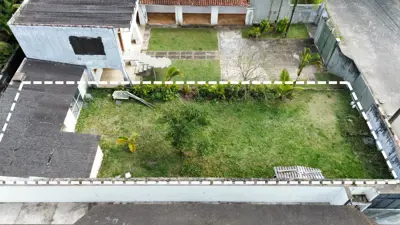 Terreno - Murado com  quartos  a 400,00 metros praia.