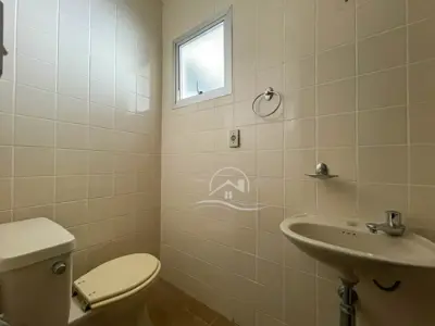 Apartamento - Amplo com 3 quartos (sendo 1 suite(s)) a 100,00 metros praia.