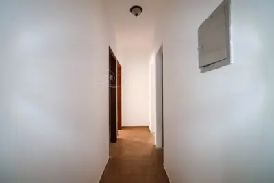 Casa - Térrea com 3 quartos (sendo 1 suite(s)) a 250,00 metros praia.