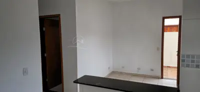 Casa - Térrea com 2 quartos (sendo 1 suite(s)) a 4300,00 metros praia.