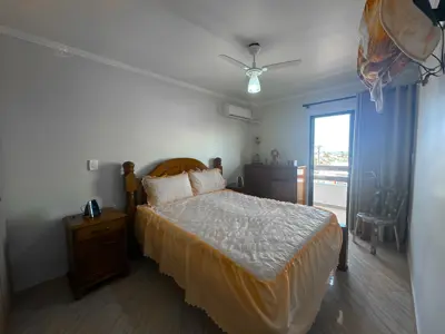 Apartamento - Alto com 3 quartos (sendo 1 suite(s)) a 400,00 metros praia.