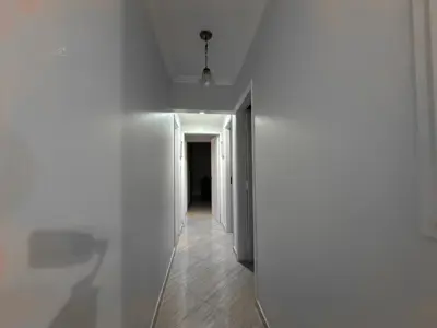 Apartamento - Alto com 3 quartos (sendo 1 suite(s)) a 400,00 metros praia.