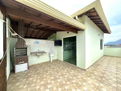 Apartamento - Duplex com 2 quartos  a 500,00 metros praia.