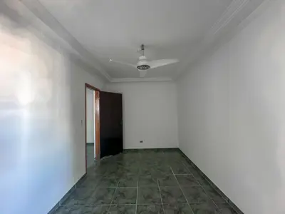 Apartamento - Alto com 3 quartos (sendo 1 suite(s)) a 400,00 metros praia.