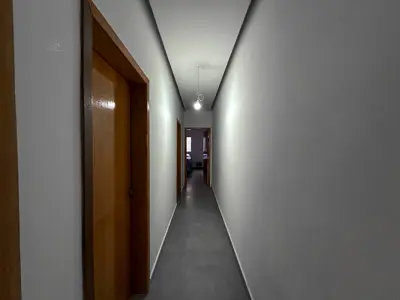Casa - Térrea com piscina com 3 quartos (sendo 1 suite(s)) a 1500,00 metros praia.