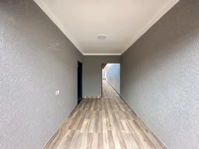 Casa - Térrea com piscina com 2 quartos (sendo 1 suite(s)) a 3000,00 metros praia.