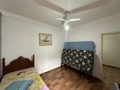 Casa - Térrea com 3 quartos (sendo 1 suite(s)) a 1500,00 metros praia.