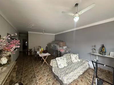 Casa - Térrea com 3 quartos (sendo 1 suite(s)) a 1500,00 metros praia.
