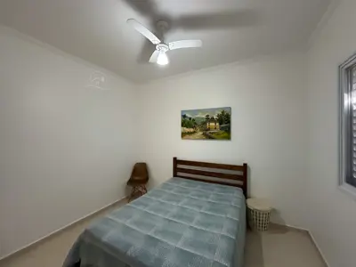 Casa - Térrea com piscina com 3 quartos (sendo 1 suite(s)) a 750,00 metros praia.