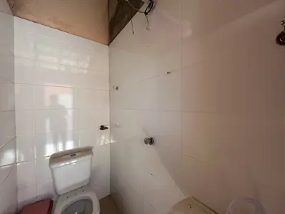 Casa - com Mezanino com 3 quartos (sendo 3 suite(s)) a 1000,00 metros praia.