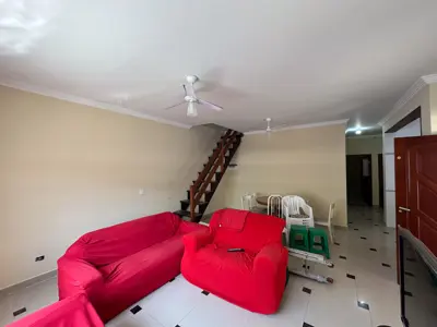 Casa - com Mezanino com 3 quartos (sendo 3 suite(s)) a 1000,00 metros praia.