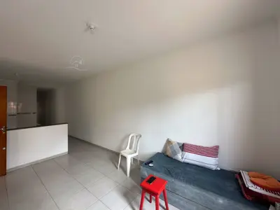 Casa - Térrea com 2 quartos (sendo 1 suite(s)) a 700,00 metros praia.
