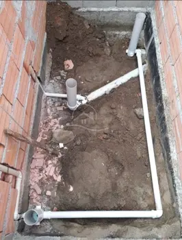 Casa - Sobrado com 3 quartos (sendo 2 suite(s)) a 3000,00 metros praia.