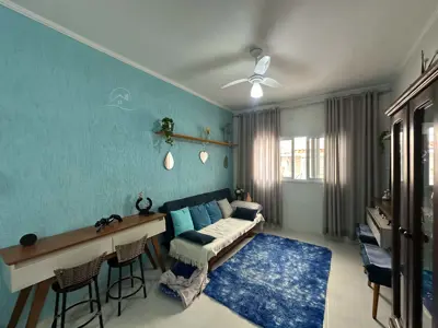 Casa - Térrea com 2 quartos (sendo 1 suite(s)) a 1100,00 metros praia.