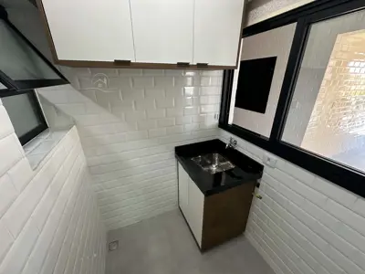 Apartamento - Amplo com 2 quartos (sendo 0 suite(s)) a 800,00 metros praia.