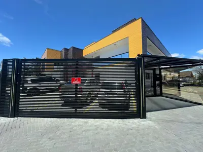 Apartamento - Amplo com 2 quartos (sendo 0 suite(s)) a 800,00 metros praia.