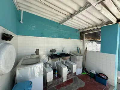 Casa - Térrea com Edícula com 3 quartos (sendo 0 suite(s)) a 3,00 metros praia.