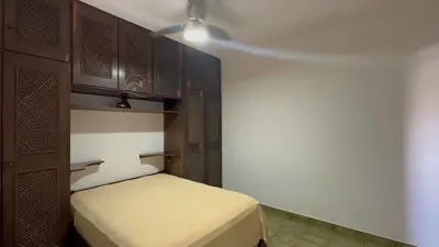 Casa - Sobrado com 4 quartos (sendo 1 suite(s)) a 500,00 metros praia.