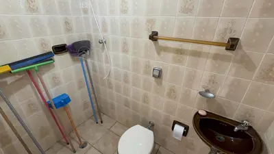 Casa - Sobrado com 4 quartos (sendo 1 suite(s)) a 500,00 metros praia.