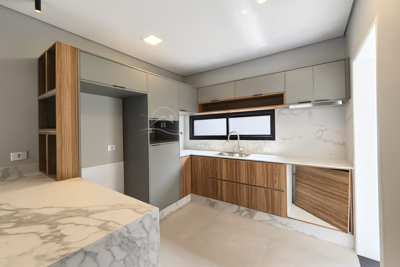 Casa - Sobrado Novo com 3 quartos (sendo 1 suite(s)) a 650,00 metros praia.