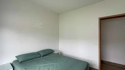 Casa - Térrea com 2 quartos (sendo 1 suite(s)) a 800,00 metros praia.