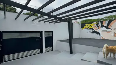 Casa - Térrea com 2 quartos (sendo 1 suite(s)) a 800,00 metros praia.