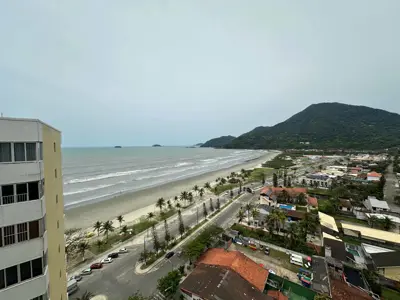 Apartamento - Alto com 2 quartos (sendo 2 suite(s)) a 0,00 metros praia.
