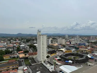 Apartamento - Alto com 2 quartos (sendo 2 suite(s)) a 0,00 metros praia.