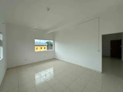 Apartamento - Amplo com 1 quartos  a 0,10 metros praia.