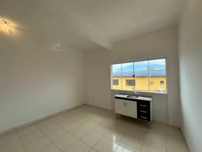 Apartamento - Amplo com 1 quartos  a 0,10 metros praia.