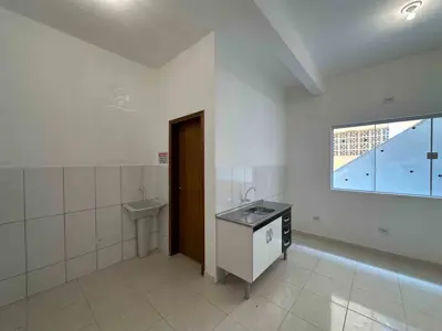 Apartamento - Amplo com 1 quartos  a 700,00 metros praia.