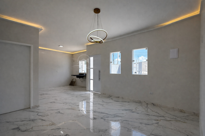 Casa - Térrea com piscina com 2 quartos (sendo 1 suite(s)) a 2000,00 metros praia.