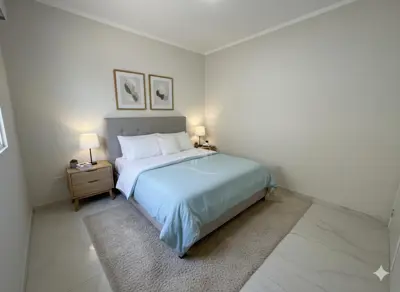 Casa - Térrea com piscina com 2 quartos (sendo 1 suite(s)) a 2000,00 metros praia.