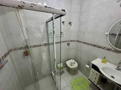 Apartamento - Alto com 1 quartos  a 100,00 metros praia.