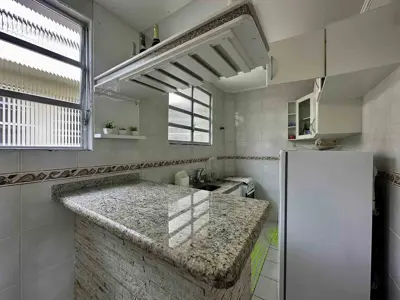Apartamento - Alto com 1 quartos  a 100,00 metros praia.