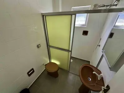 Apartamento - Alto com 2 quartos  a 500,00 metros praia.