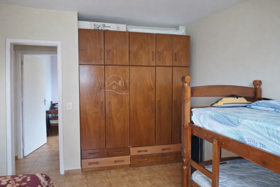 Apartamento - Alto com 2 quartos  a 800,00 metros praia.