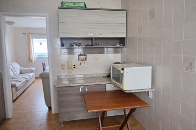 Apartamento - Alto com 2 quartos  a 800,00 metros praia.