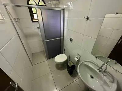 Chácara - Rural com  quartos  a 5000,00 metros praia.