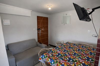 Apartamento - Alto com 2 quartos (sendo 0 suite(s)) a 40,00 metros praia.