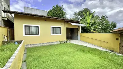 Casa - Térrea com 3 quartos (sendo 1 suite(s)) a 1200,00 metros praia.