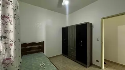 Casa - Térrea com piscina com 3 quartos (sendo 1 suite(s)) a 800,00 metros praia.