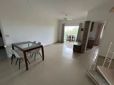 Apartamento - Duplex com 3 quartos (sendo 2 suite(s)) a 1000,00 metros praia.